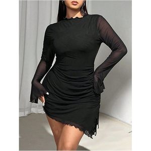 Vestido ajustado de mujer con manga larga acampanada, malla transparente, asimétrico, mini, para club, cintura natural, escote festoneado, tela de gasa - Product Image 4