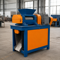 Granulateur à double rouleau sur mesure entièrement automatique haute productivité 3-10 kg/h pour engrais chimiques et granulés de poudre minérale