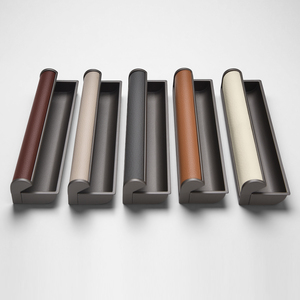 Poignées encastrées invisibles modernes en cuir autocollantes de la même couleur pour tiroirs de placard - Product Image 3