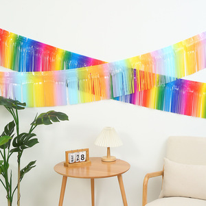 Guirnalda de flecos metálicos, tiras de oropel, pancarta colgante de pared, telón de fondo para carrozas de desfile y decoraciones de fiesta - Product Image 1