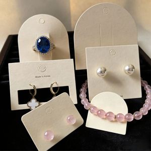 Emballage de présentation en carton écologique personnalisé de luxe et de haute qualité pour bijoux féminins - Boucles d'oreilles en perles, Saint-Valentin - Product Image 1
