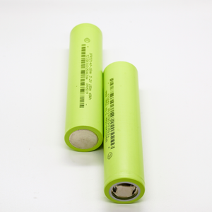 Batería 32140 de 3.2V 15Ah, Celda de Fosfato de Hierro y Litio de Grado A para Vehículos Eléctricos, Almacenamiento de Energía Solar, Bicicletas Eléctricas y Scooters - Product Image 2