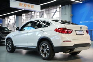 <span class=keywords><strong>BMW</strong></span> <span class=keywords><strong>X4</strong></span> M Competition SUV 2014 Usata, Cambio Manuale, Sedili in Pelle, Opzioni Guida a Sinistra e a Destra - Product Image 4