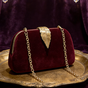 Sac de soirée élégant en diamant HC1233 pour femmes, sac à main de luxe scintillant pour fête de mariage avec <span class=keywords><strong>ceinture</strong></span> chaîne dorée amovible - Product Image 1