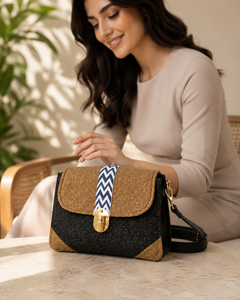 Bolso Tote Estructurado para Mujer con Panel Frontal Decorativo y Correa Cruzada Ajustable para Uso Diario y Estilo Casual - Product Image 2
