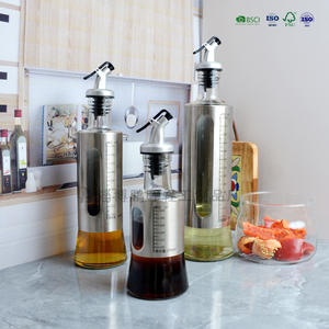 Dispenser per olio a pressione ermetico - Bottiglia per olio da cucina in vetro e acciaio inossidabile con scala di misurazione, contenitore per salse da cucina - Product Image 5