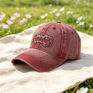Gorra de Béisbol de 5 Paneles con Bordado 3D, Diseño de Rayas y Puntos Amarillos, para Adolescentes, Hombres y Mujeres, Venta al Por Mayor - Product Image 3