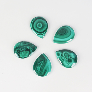 Colgantes de Cristal de Alta Calidad, Malaquita Pulida, Piedras Naturales, Colgante de Piedra Curativa, Chakra, Joyería de Malaquita Verde en Bruto - Product Image 5