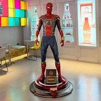Sculpture Spider-Man grandeur nature 1:1 avec éclairage LED, en fibre de verre et résine, peinte artistiquement, objet de collection tendance, décoration
