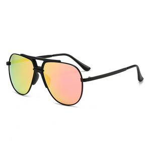 TR90 Nose Bridge Mirrored Polarized UV400 PC Frame Unisex Fashion Pilot Sunglasses - Product Image 3