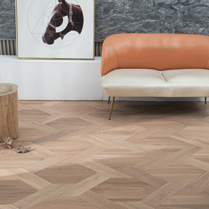 Parqué de Madera de Nogal Negro Multicapa Prefabricado, Resistente al Agua, Grado AB, 18 mm 20 mm, Sistema T&G, para Sala de Estar - Product Image 1