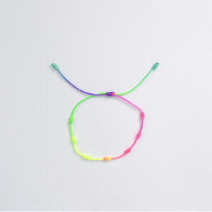 Venta al por mayor buena suerte Hilo Rojo siete cuerda anudada cordón tejido pulsera ajustable hecho a mano trenzado 7 nudos Rosario pulsera amuleto - Product Image 3