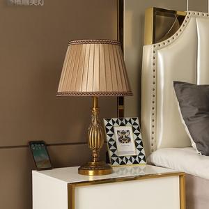 Lampe de table de chevet de style européen en bronze antique sculpté, luxe léger américain, salon, chambre à coucher, télécommande intelligente tactile - Product Image 2