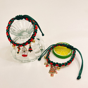Collare per animali domestici natalizio rosso e verde, lavorato a mano in cotone, con ciondolo smaltato, grazioso girocollo per gatti e cani (Bichon, Poodle) - Product Image 2