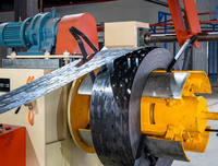 Solution complète de presse hydraulique de 60 tonnes pour le poinçonnage de goulottes de câbles