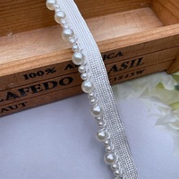 En gros, garniture de dentelle perlée blanche pour mariée, ornée de perles, strass et franges à pampilles, pour robe