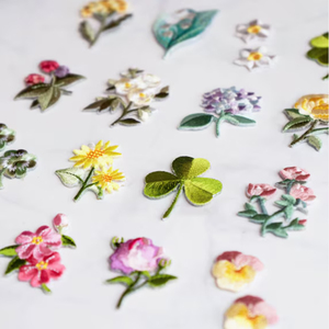 Parches Bordados con Diseño Personalizado de Flores 3D en Crochet, Ecológicos, de Fieltro No Tejido, con Patrón de Mariposas Florales - Product Image 2