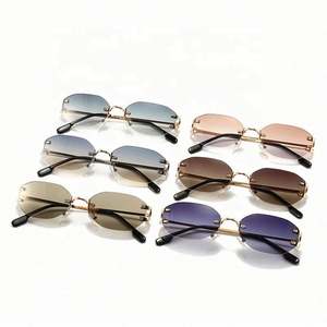 Gafas de Sol de Moda 2021 con Logotipo Personalizado, Gafas de Sol de Aleación con Degradado, Protección UV400, Montura Pequeña, Sin Montura, para Mujer - Product Image 5