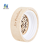 Vente chaude Parfum Pendentif Bouteille Couvercles Air Vent Refreshner Voiture Diffuseur Caps Voiture Conception Personnalisée En Bois De Luxe Polissage Huayi