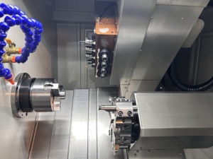 Tour à métaux CNC 3 axes HS-6y nouvelle génération, machine de fabrication - Product Image 4