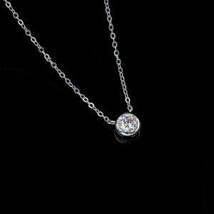 Collier pendentif en argent S925 avec diamant cultivé en laboratoire - Product Image 2