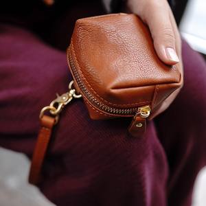 Monedero de Cuero PU Suave, Portátil, Retro, para Llevar en la Mano o en la Muñeca, para Auriculares, Lápiz Labial, Llaves de Coche, Tarjetas - Product Image 4