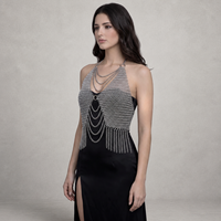 Soutien-gorge Halter en Chaîne Métallique Argentée Style Maille de Chaîne pour Femme, Idéal pour Fête Estivale, Plage, Tenue de Plage, Tenue de Club, Spectacle Scénique et Bijou de Corps