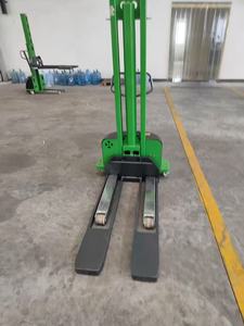 Carretilla elevadora apiladora semieléctrica de alta eficiencia, nueva usada para restaurantes minoristas, talleres de reparación de maquinaria para fábricas de almacenes - Product Image 4