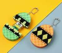 Pendentif en matériau acrylique personnalisable avec mousqueton promotionnel de dessin animé mignon