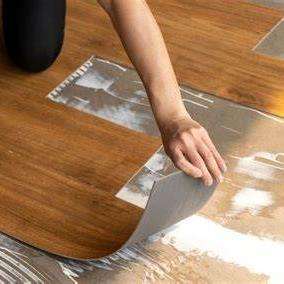 फर्श कोइल बैडमिंटन कोर्ट गैर-पर्ची फर्श चिपकने वाला गोंद विनाइल फर्श गोंद विनाइल फर्श गोंद - Product Image 4