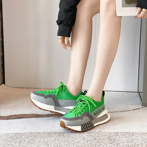 Nouvelles Chaussures Décontractées à Semelle Épaisse Été 2026 - Version Coréenne Tendance et Polyvalente pour Femmes - Product Image 3