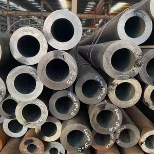 ASTM A335 P11グレードシームレス合金鋼管長さ12m