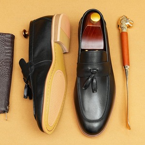 Mocasines brillantes de cuero genuino superventas para negocios, zapatos formales británicos informales de una pieza, plataforma transpirable para primavera y verano - Product Image 3