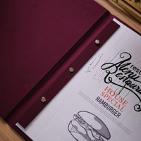 Couverture de menu en tissu imprimé personnalisé de haute qualité avec des porte-menus en lin modernes changeant les pages intérieures pour les restaurants bars cafés