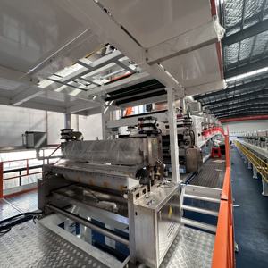 Machine de revêtement composite électrique multifonctionnelle automatique à haute productivité pour rubans conducteurs/écrans et films à pompe numérique - Product Image 4