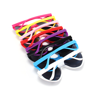 Lunettes de soleil à monture en forme de cœur de luxe à la mode de haute qualité logo personnalisable Lunettes de soleil UV400 en plastique