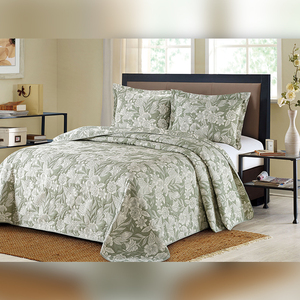 <strong>Deep</strong> Pocket <strong>Fitted</strong> <strong>Sheet</strong> Set With Polyester-Filled Pillowcases and Flat <strong>Sheet</strong> - Product Image 2