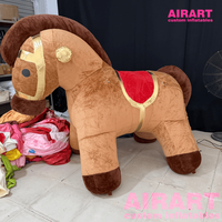 Cheval en peluche publicitaire de Noël pour accessoires de scène, ballon gonflable promotionnel personnalisé en forme de cheval pour la décoration de parcs d'attractions