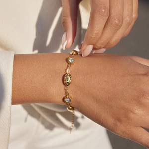 <b>Flower</b> Rhinestone <b>Bracelet</b> Zinc Alloy Gold Tone Oval Link Women's Jewelry Gift - Product Image 3