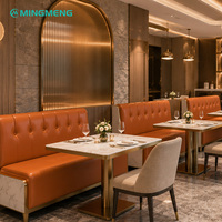 Mobilier commercial moderne : Ensemble table de restaurant et banquette en cuir durable pour hôtel, bar, café (intérieur)