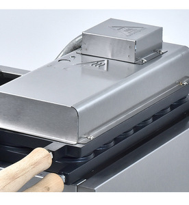 Mặt Cười sản xuất cốc Bánh quế 2000W <span class=keywords><strong>12</strong></span> chiếc thiết bị thực phẩm ăn nhẹ bánh nhỏ Máy làm bánh quế tùy chỉnh tấm - Product Image 4