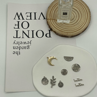 Grosir Liontin Hias Berbentuk Daun Bulan, Bulat, Setengah Bulat, dan Bentuk Teks, Berlapis Emas dan Perak, Multiwarna, dari Paduan Logam, untuk Pakaian, Tas, Sepatu, dan Aksesoris DIY