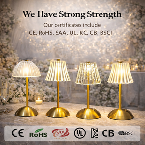 Lampada <span class=keywords><strong>da</strong></span> <span class=keywords><strong>Tavolo</strong></span> Moderna Senza Fili Ricaricabile con LED Touch e Paralume in Cristallo, Regolabile, di Lusso, di Medie Dimensioni, per Matrimoni e <span class=keywords><strong>Soggiorno</strong></span> - Product Image 4