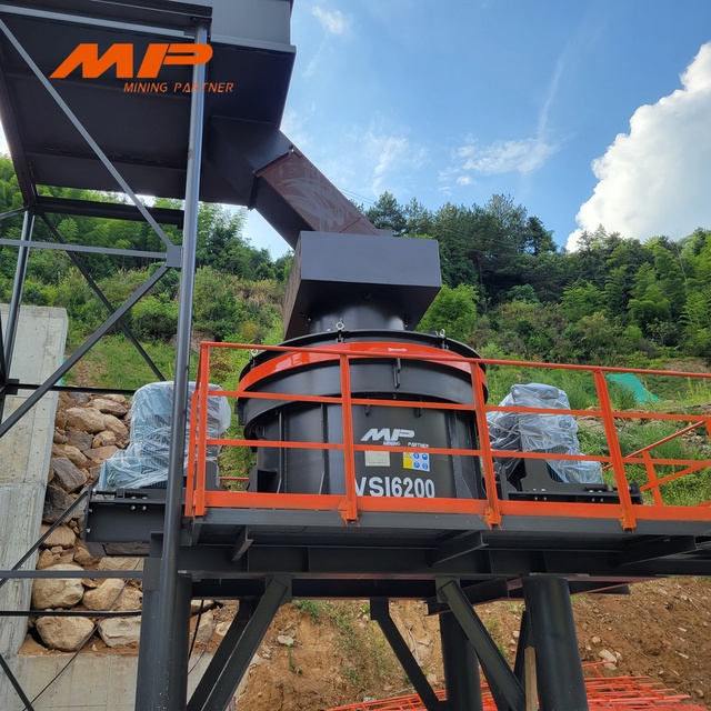 New Technology VSI Sand Making Machine Easy Operate Plaster Marble Quartz Stone Vertical Shaft Impact Crusher