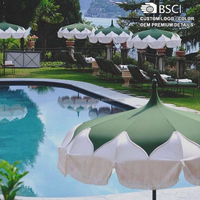 Parasol de patio à franges d'arrière-cour moderne en aluminium de luxe de 8 pieds pour les événements en plein air hôtels restaurants mariages salle à manger