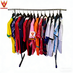 送料無料 工場卸売 OEM 冬用 メンズ サッカーチーム ジャージ 通気性のある半袖スタンドカラー - Product Image 4