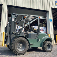 Haute qualité 3.5 tonnes chariot élévateur diesel 4x4 tout-terrain moteur japonais prix usine pour équipement de manutention transpalette siège empileur