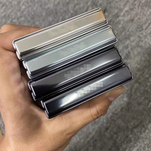 Teléfono Inteligente Flip5 con Procesador de un Solo Núcleo, Doble SIM, LTE, Desbloqueado, Pantalla AMOLED de 6.7 Pulgadas, 108MP, Android - Product Image 3