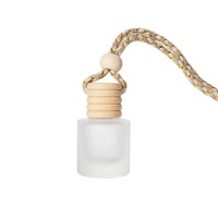 Diffuseur de parfum rond personnalisé de 8 ml pour voiture, flacon de remplissage de parfum de voiture haut de gamme avec bouchon à vis pour l'intérieur de la voiture