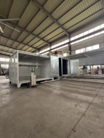 Système de revêtement électrostatique en poudre industriel à substrat acier, contrôlé par PLC, certifié CE, avec cabine de pulvérisation et four de cuisson